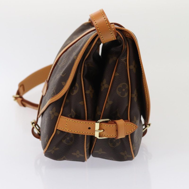 LOUIS VUITTON Saumur Shoulder Bag - Image 8